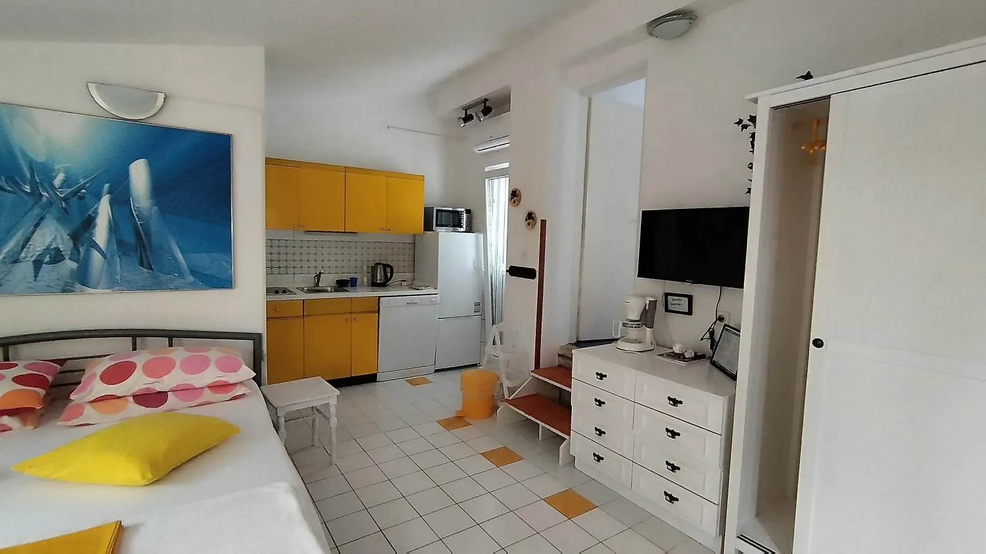 Homestay Punta Skala Nena Apartman Apartment Petrcane Croatia